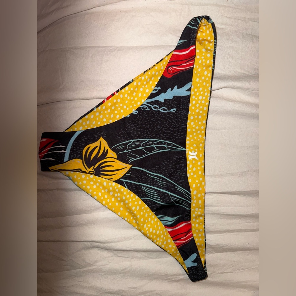 Hurley Yellow and Black Bikini Bottom